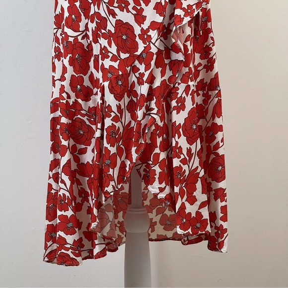 Bardot Fiesta Floral Faux Wrap Midi Dress Size 12 Red Asymmetrical Ruffles NEW - Picture 4 of 12